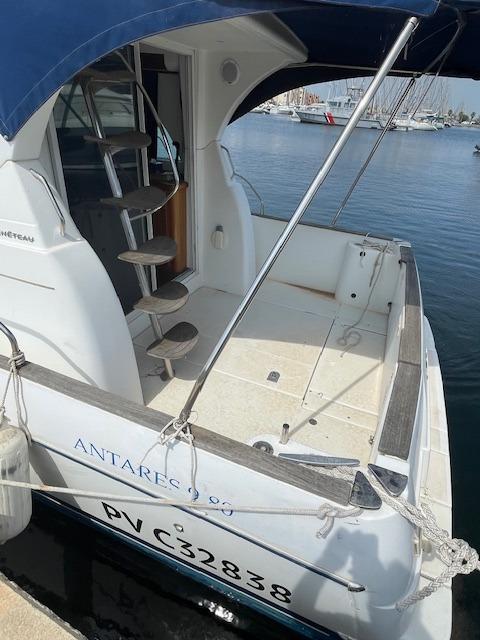 slider 1 Beneteau Antares 980 Fly